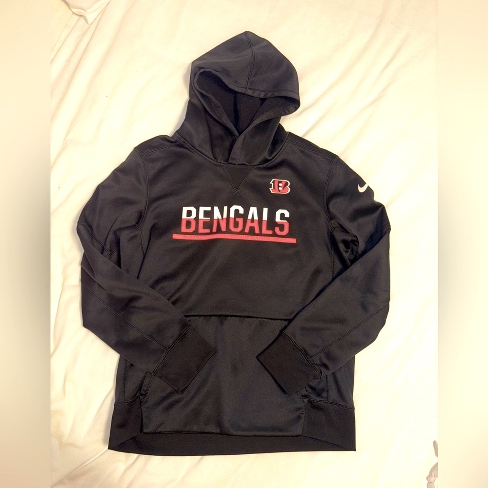 NFL Black and White Hoodie